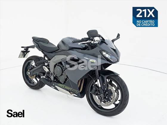 TRIUMPH DAYTONA 660 TRIUMPH DAYTONA 660